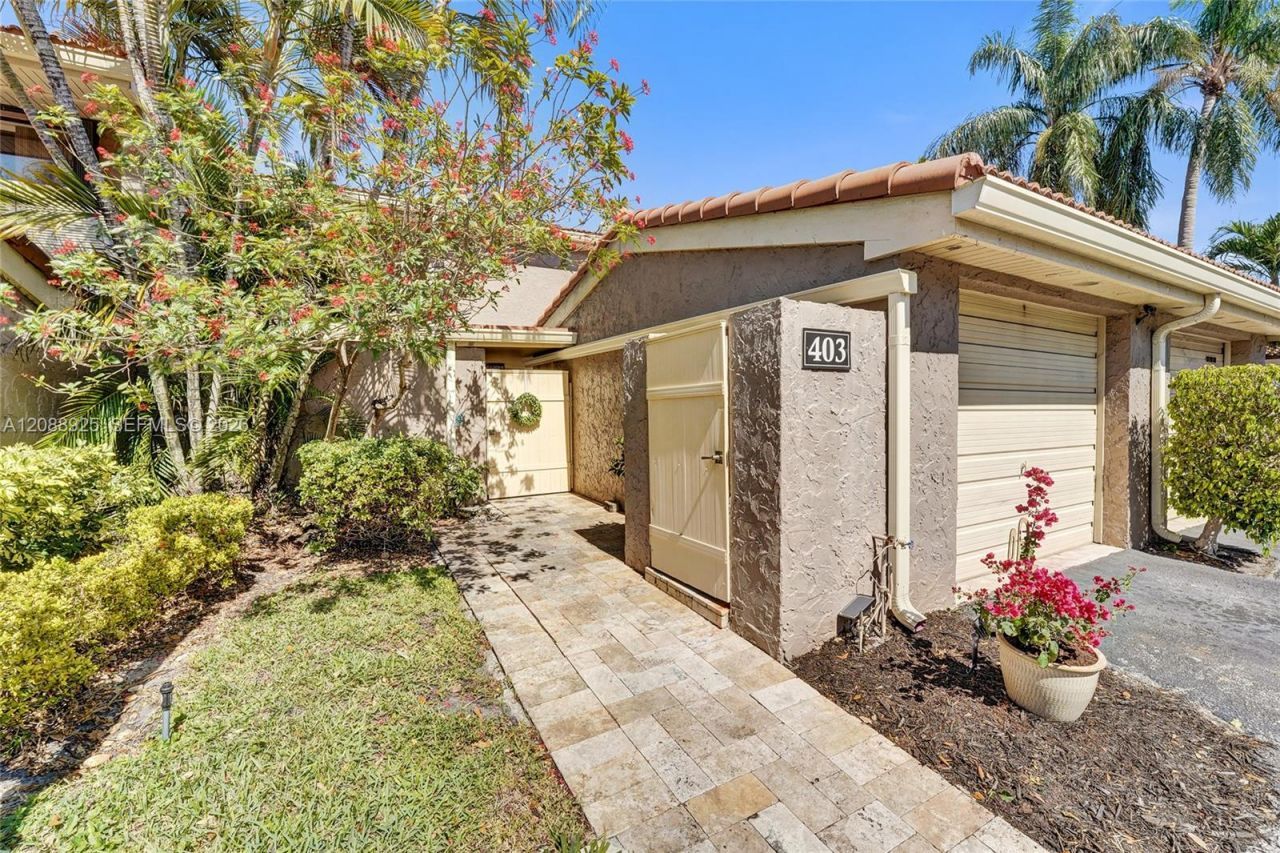 403 Dunwoody Ln, Unit 38, Hollywood, FL 33021 Photo
