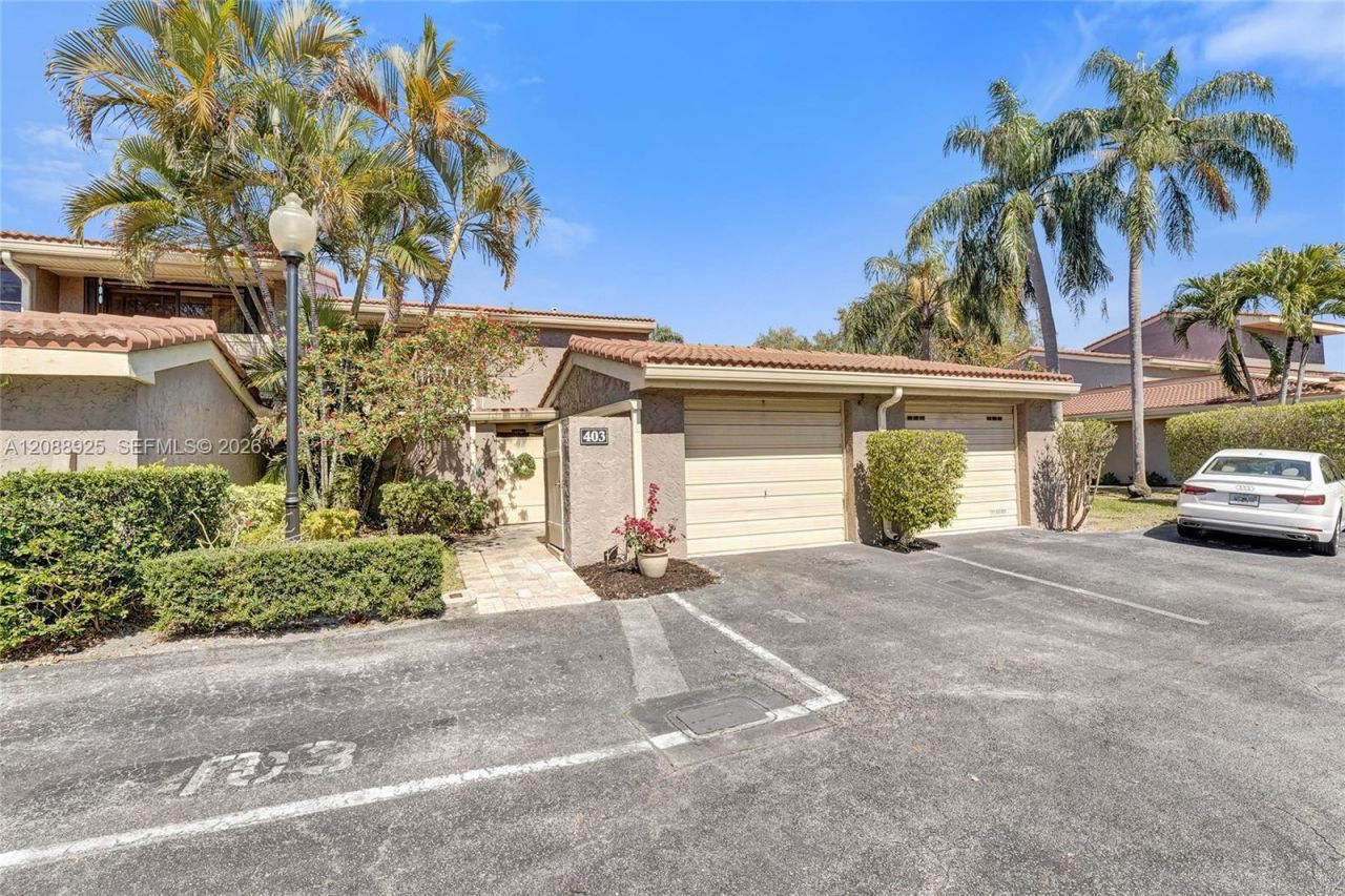 403 Dunwoody Ln, Unit 38, Hollywood, FL 33021 Photo