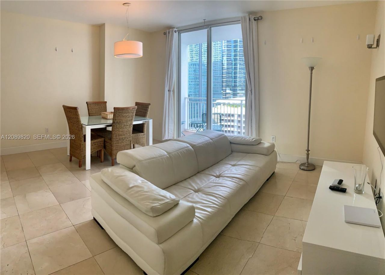 185 SE 14th Ter, Unit 1713, Miami, FL 33131 Photo