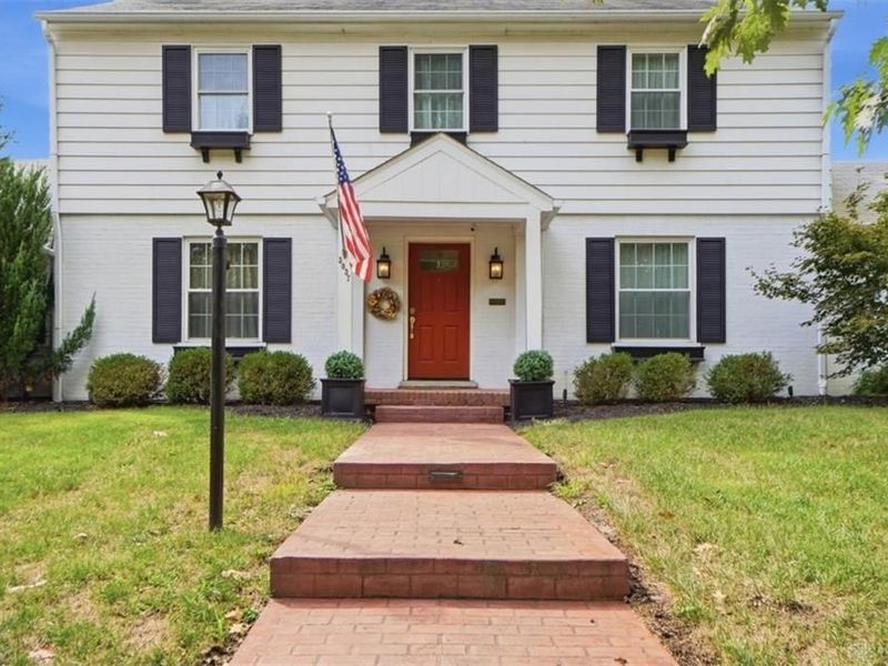 3837 Oak Street, Cincinnati, OH 45227 Photo 4