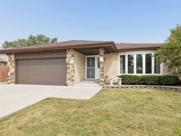 5222 Laramie Court , Oak Forest, IL 60452