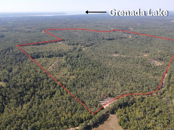 5457 County Road 222, Coffeeville, MS 38922