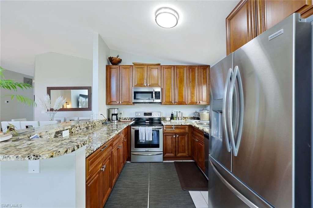 5018 Eclipse Ct , Naples, FL 34104 Photo