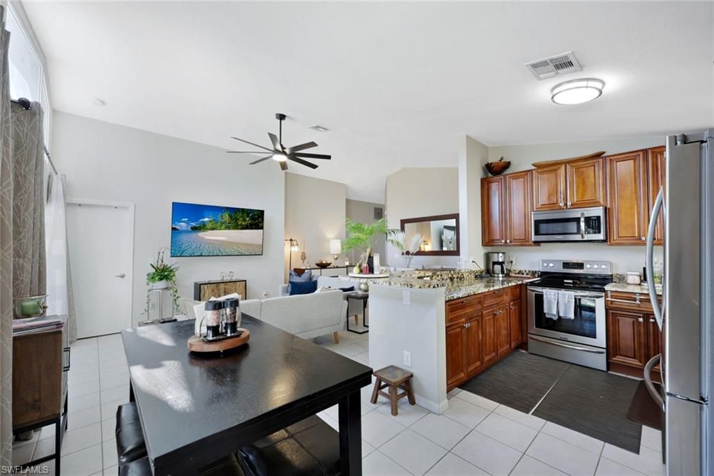 5018 Eclipse Ct , Naples, FL 34104 Photo