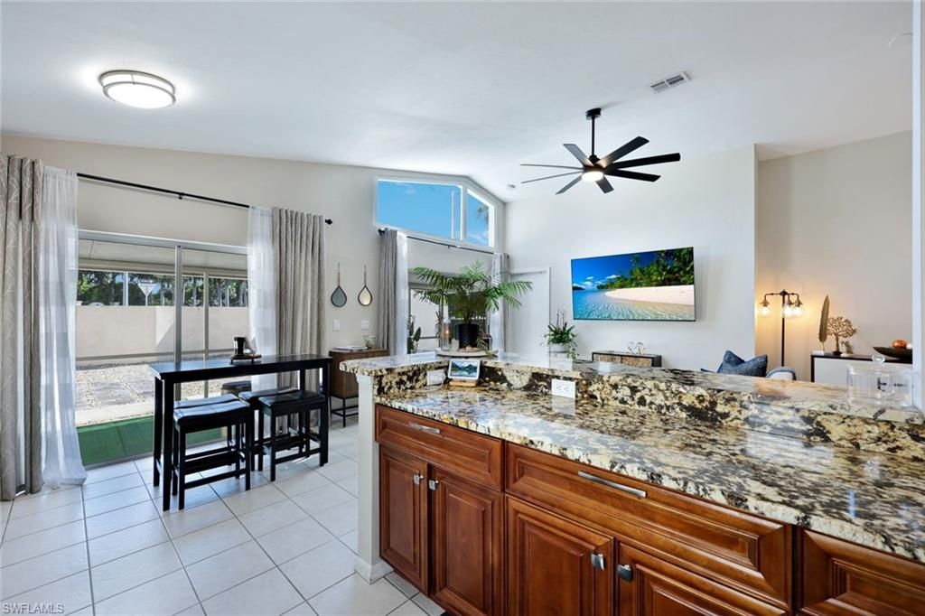 5018 Eclipse Ct , Naples, FL 34104 Photo