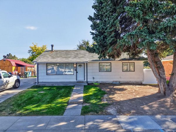 923 Tanager, Pocatello, ID 83201