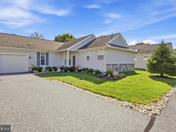 150 E FOXCHASE LANE , GLEN MILLS, PA 19342