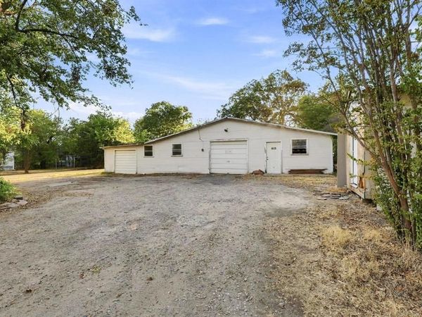 1705 Morse Street , Commerce, TX 75428