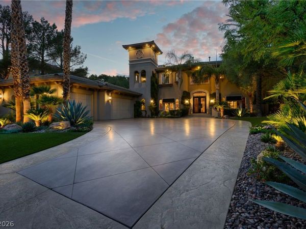 9512 Tournament Canyon Drive , Las Vegas, NV 89144