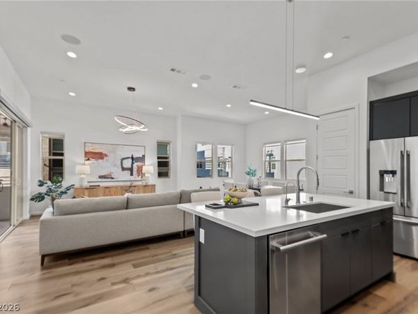 659 Grey Saker Street, Las Vegas, NV 89138
