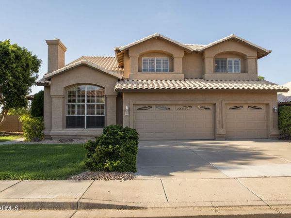 1424 E HORSESHOE Avenue, Gilbert, AZ 85296
