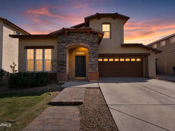 1841 E DEL RIO Street, Gilbert, AZ 85295