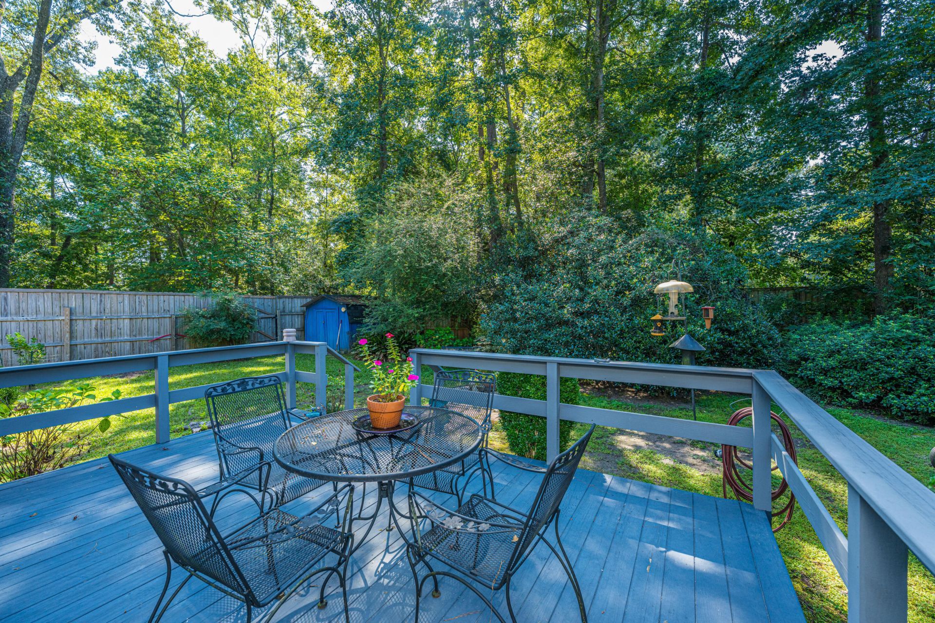 102 Huntington Circle Photo 34