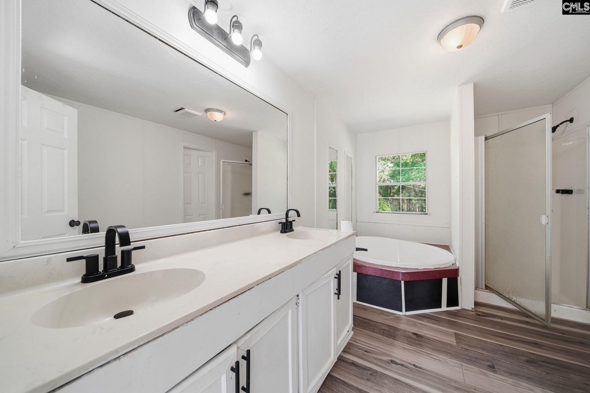 164 Joy Road  Photo 10