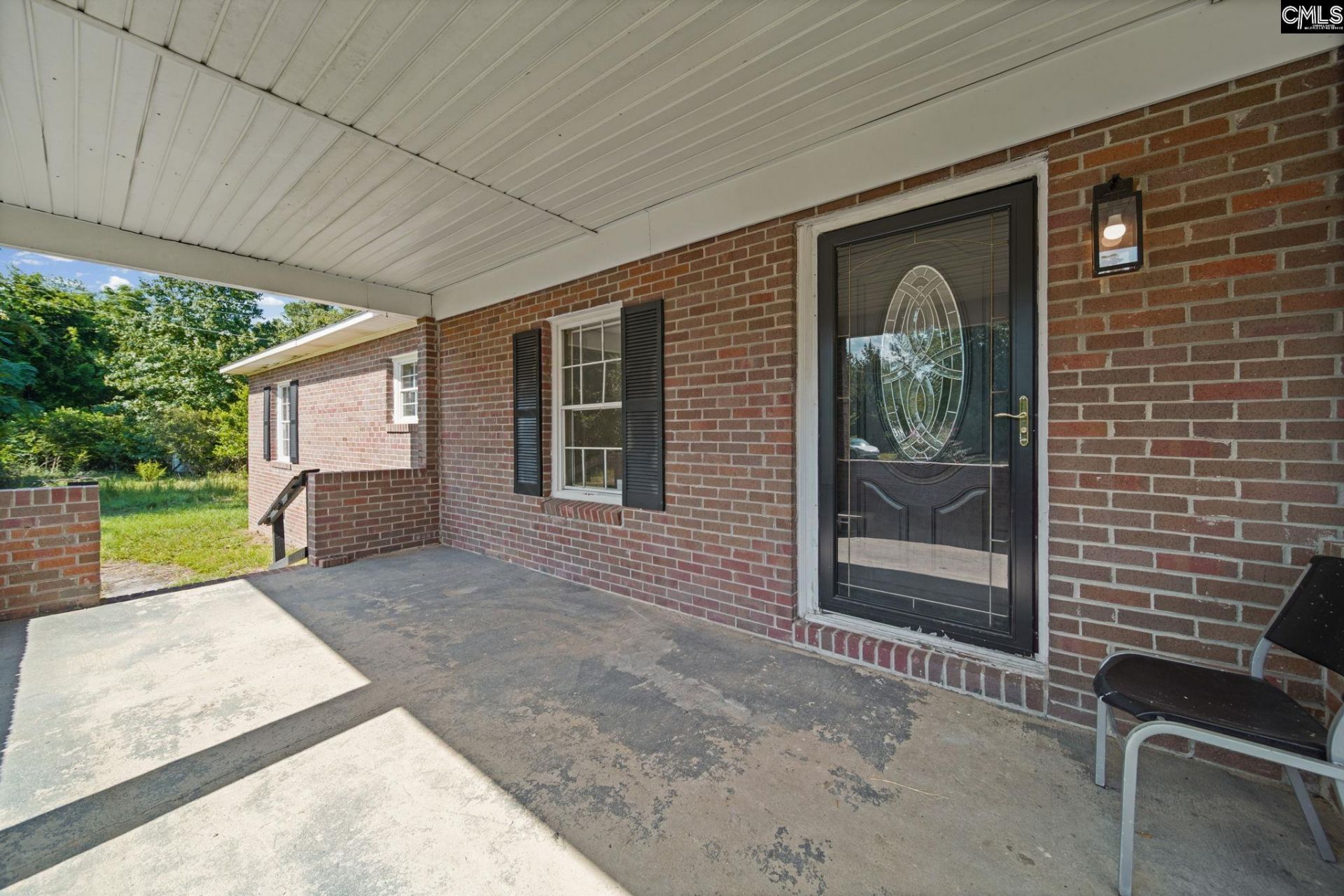164 Joy Road  Photo 4