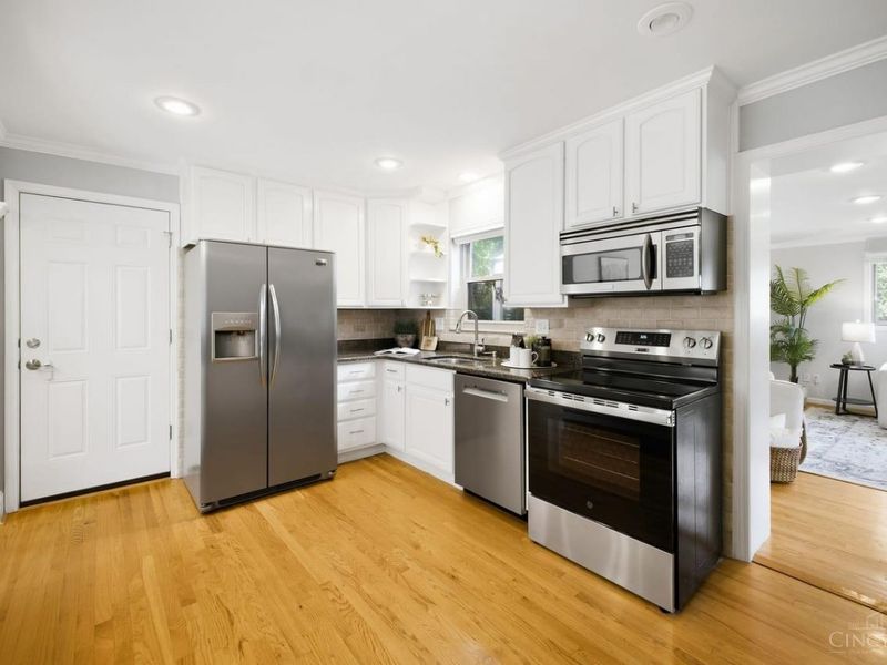 7300 Nodding Way, Sycamore Township, OH 45243 Photo 6