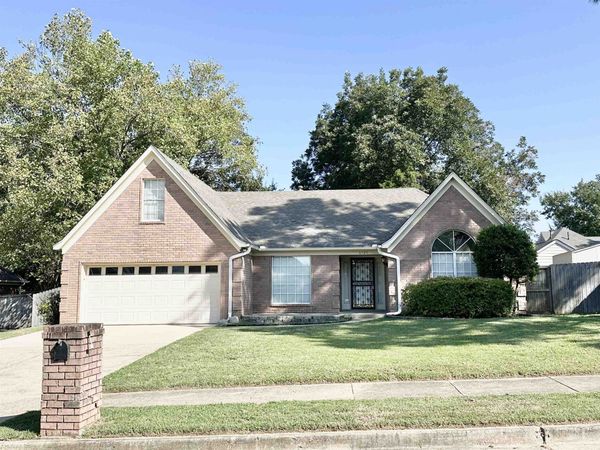 6424 BELMONT DR, Bartlett, TN 38135