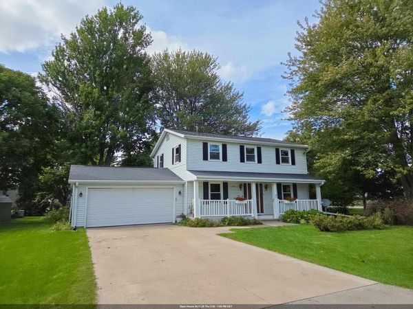 1310 STEAD DRIVE, Menasha, WI 54952