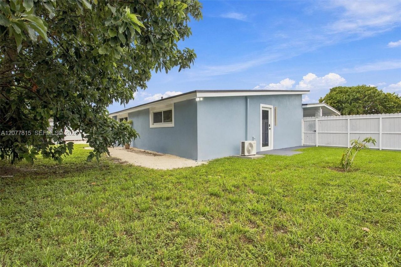 4035 SW 108th Ave, Miami, FL 33165 Photo