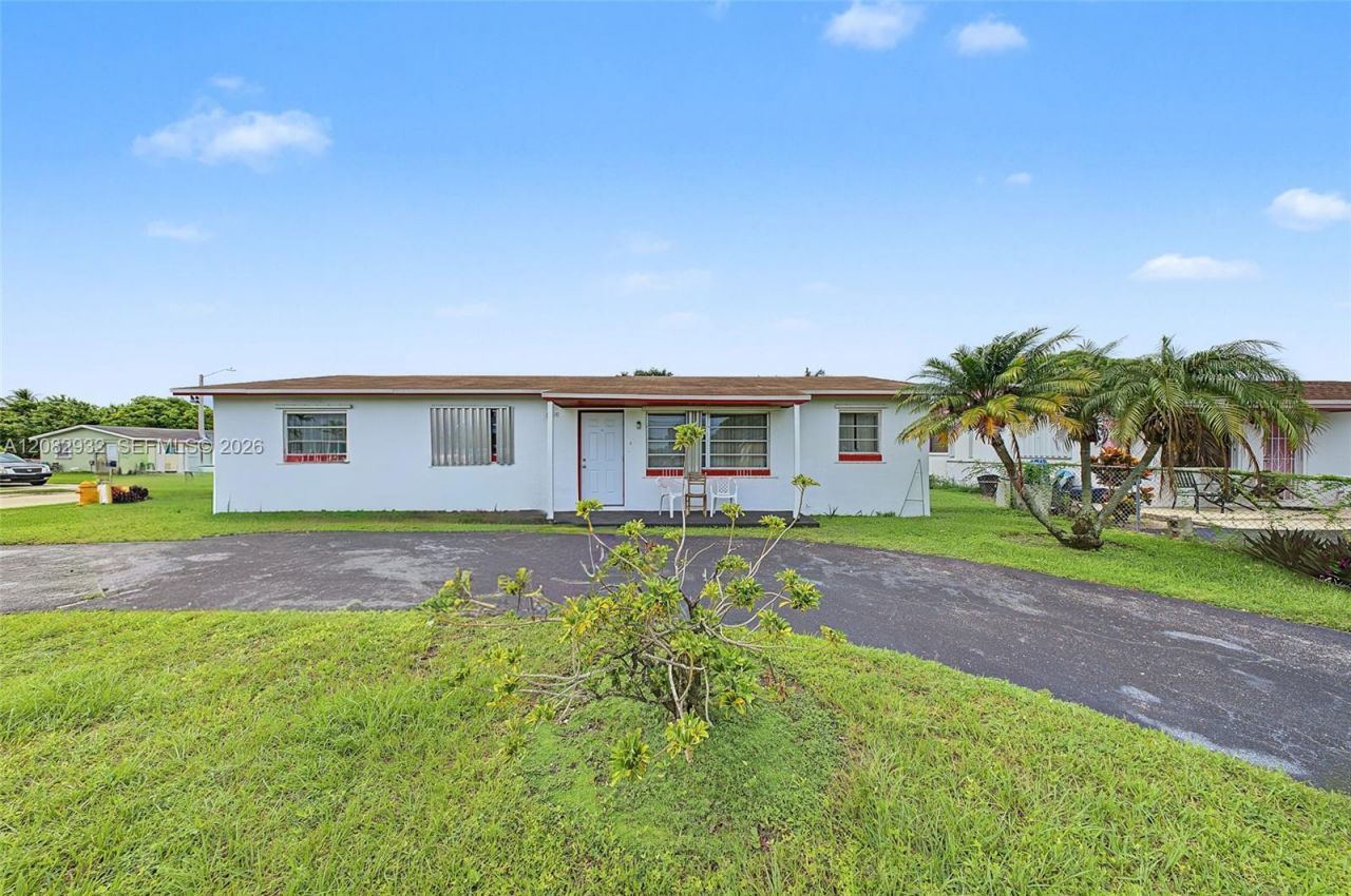 11370 SW 224th St, Miami, FL 33170 Photo