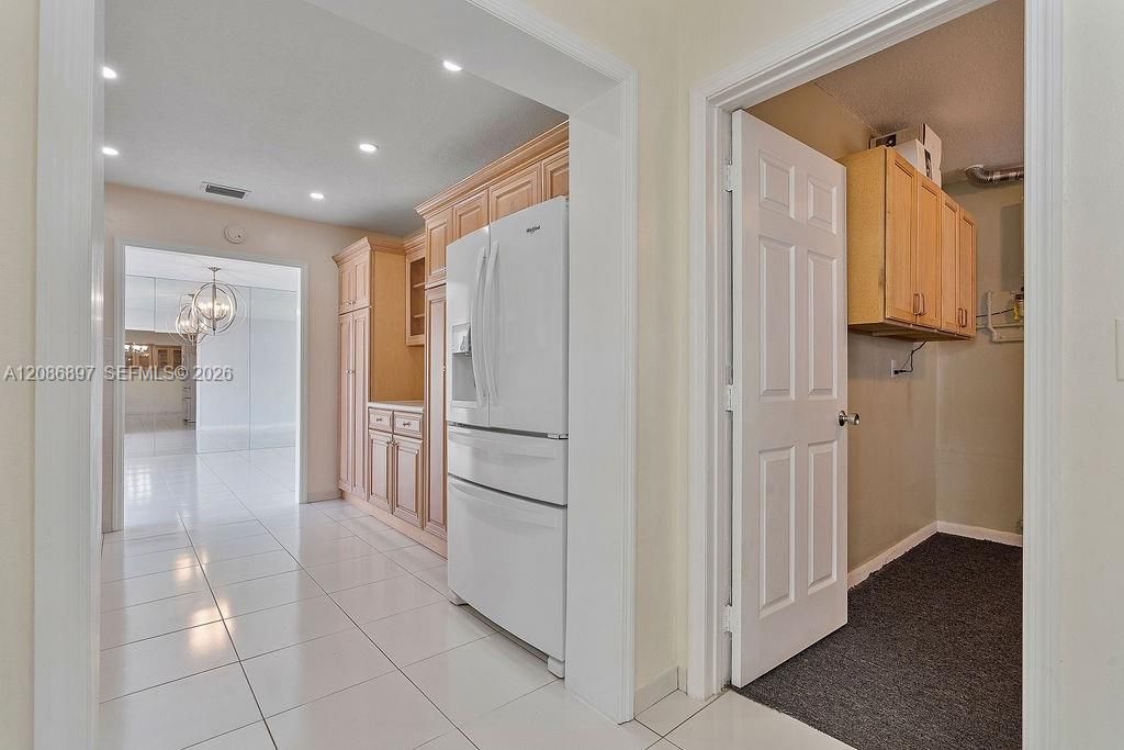 2475 NE 214th St , Aventura, FL 33180 Photo