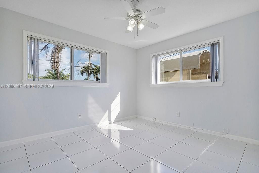 2475 NE 214th St , Aventura, FL 33180 Photo