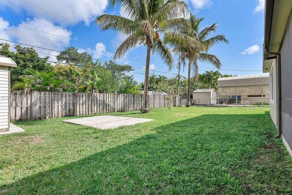 2475 NE 214th St , Aventura, FL 33180 Photo