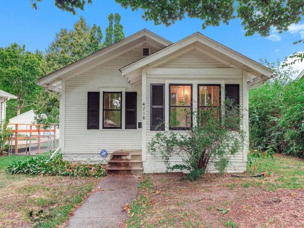 4718 Dupont Avenue N, Minneapolis, MN 55430