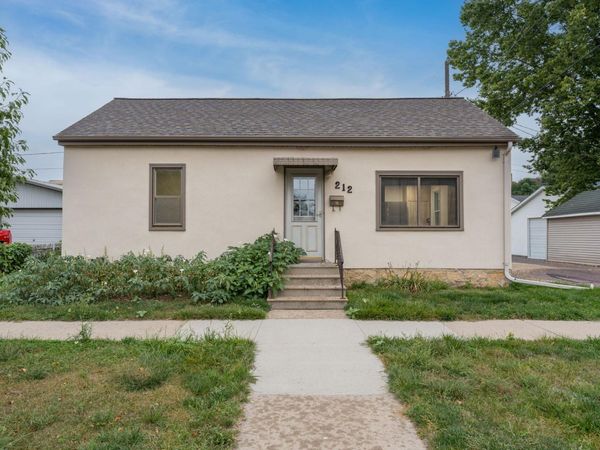 212 E Rock Street, Mankato, MN 56001