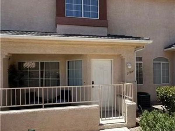 1347 Silver Sierra Street, Las Vegas, NV 89128