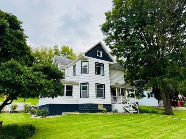 505 Galena Street, Darlington, WI 53530