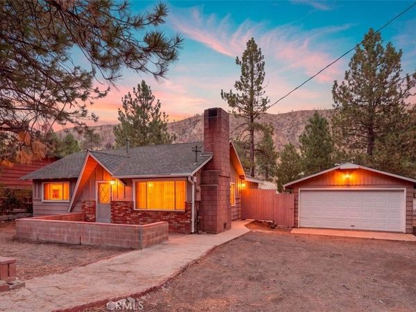 592 Mountain view, Wrightwood, CA 92397