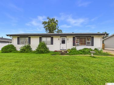 303 W Whittingham Street, Valley, NE 68064
