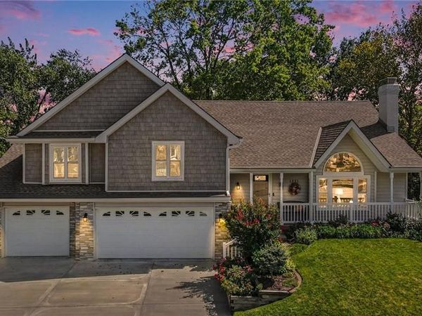 1801 NE 83rd Street, Kansas City, MO 64118