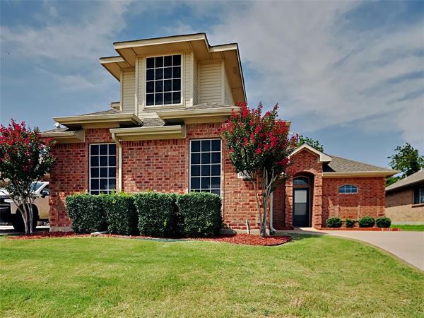 1829 Carver Drive, Carrollton, TX 75010
