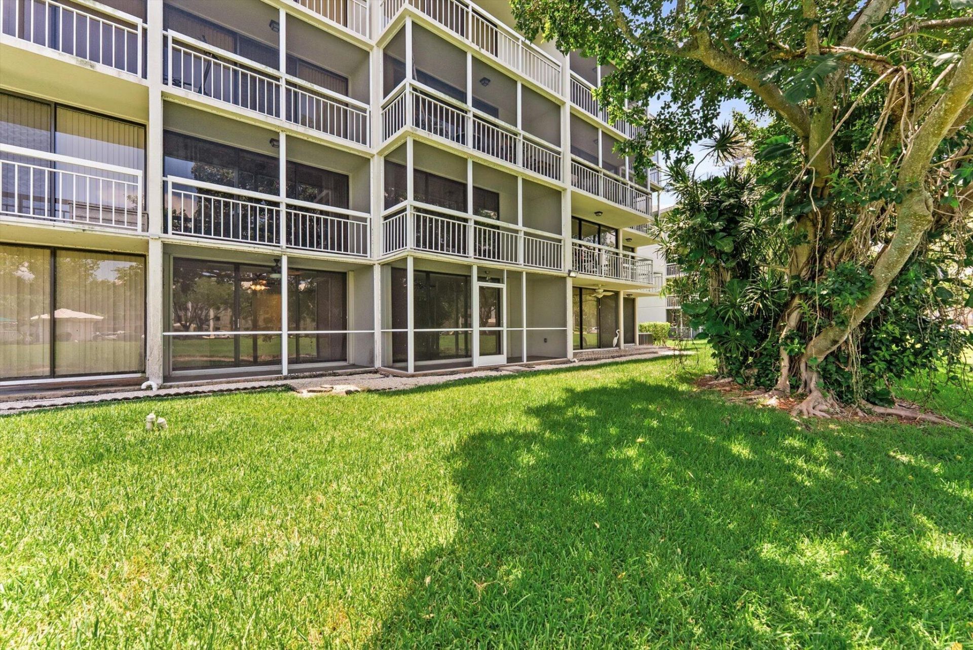 6205 Balboa Circle, Unit 102, Boca Raton, FL 33433 Photo