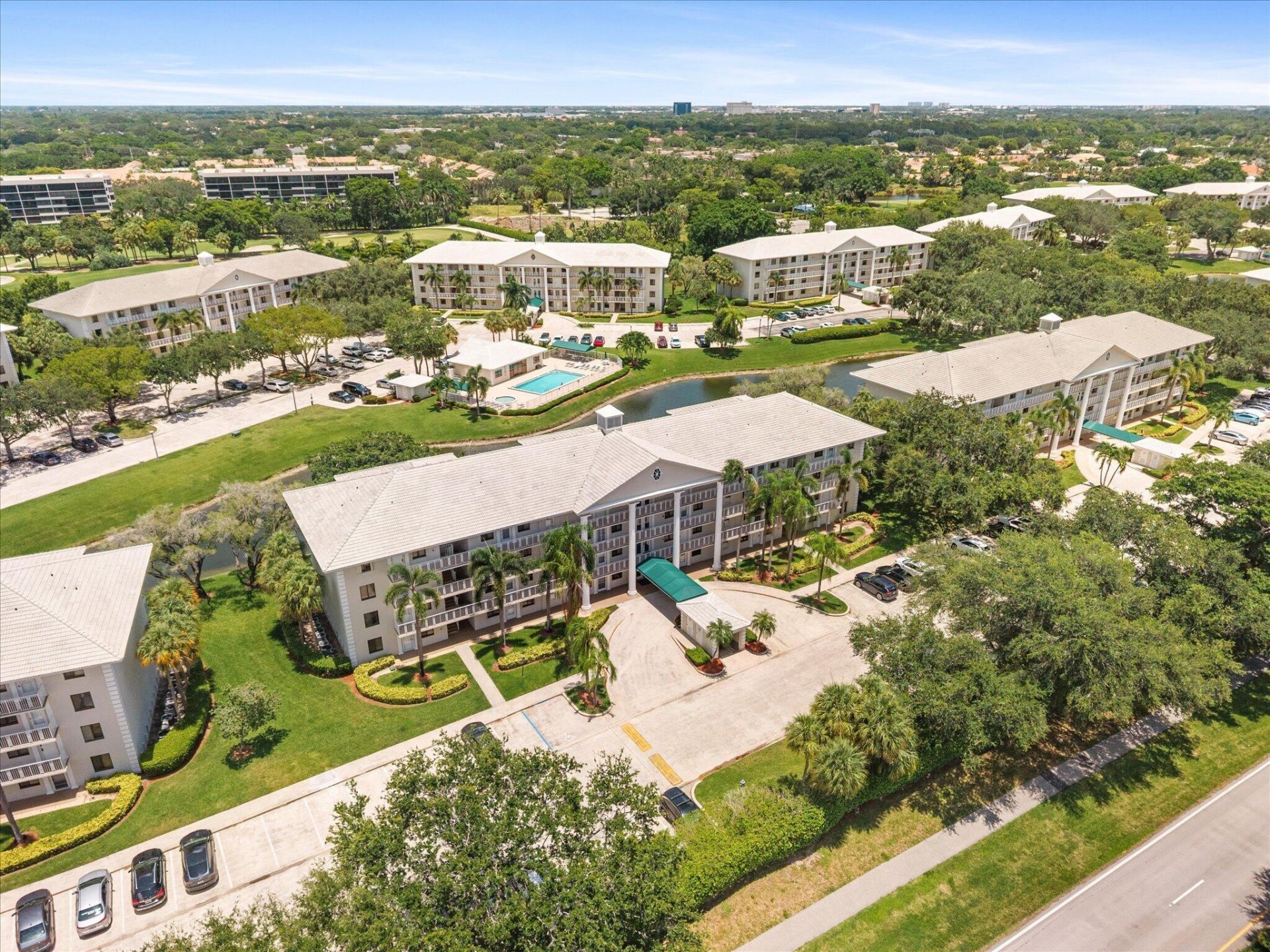 6205 Balboa Circle, Unit 102, Boca Raton, FL 33433 Photo