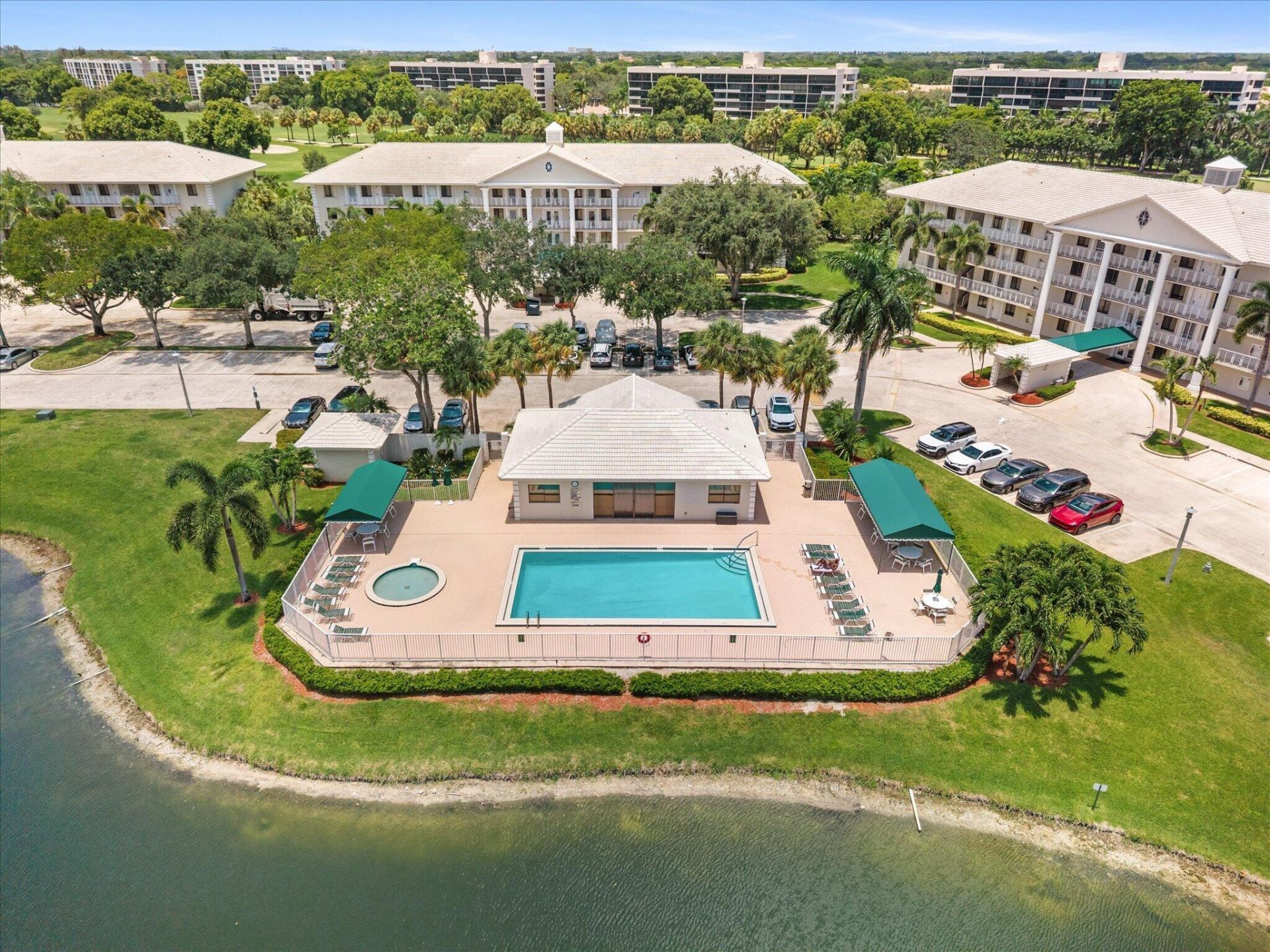 6205 Balboa Circle, Unit 102, Boca Raton, FL 33433 Photo