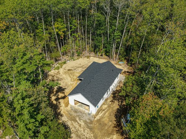 17 Oak Ridge W, Wiscasset, ME 04578