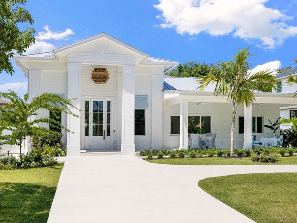 757 Broad Court S, Naples, FL 34102