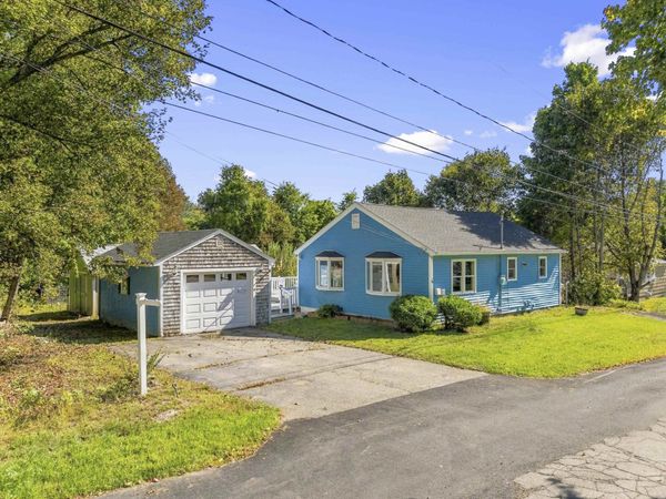 4 Pearl Street, Somersworth, NH 03878