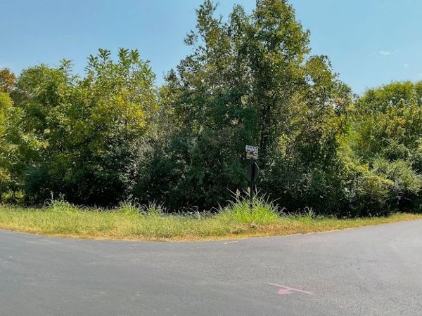 184 Noya Way , Unit 10, Loudon, TN 37774