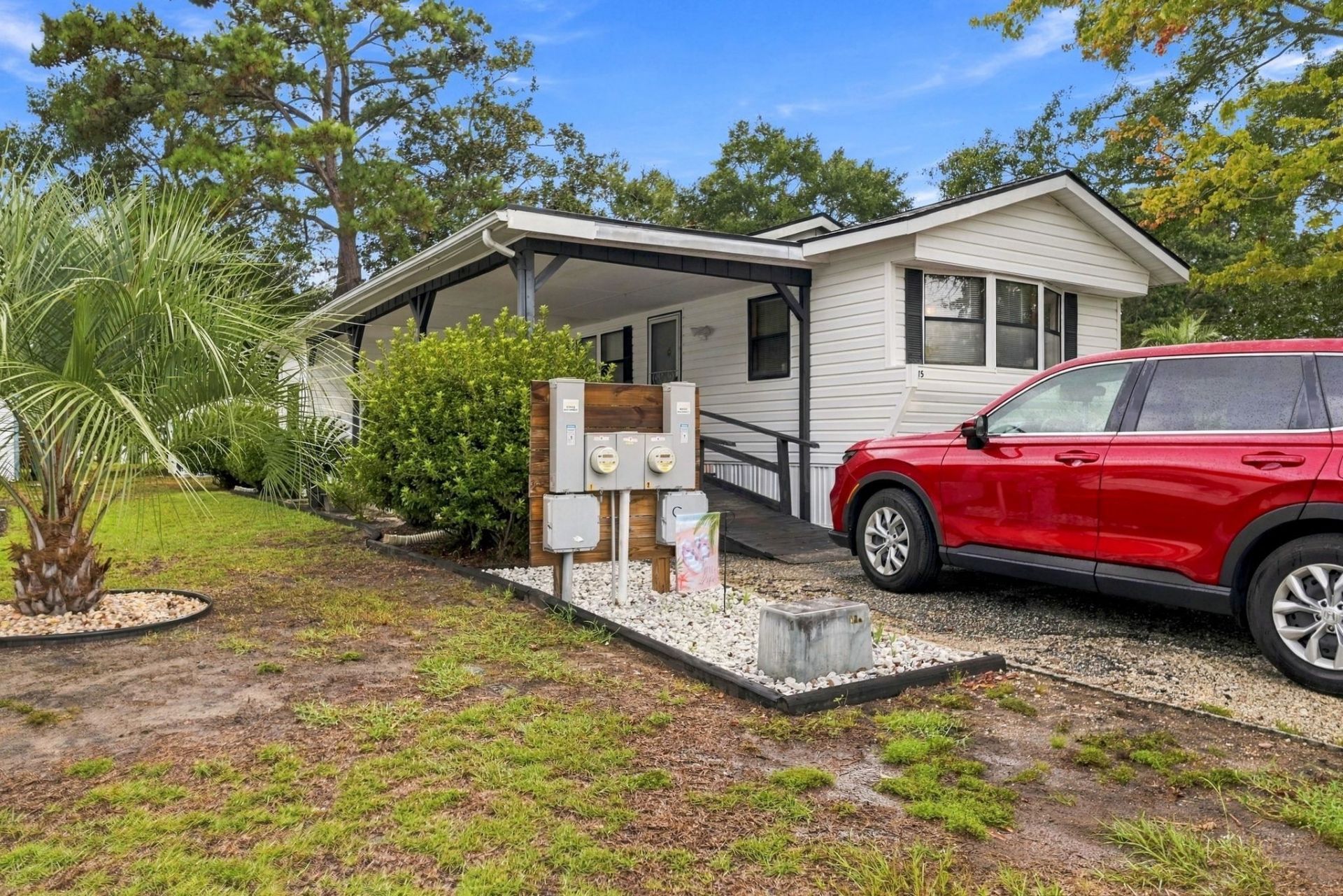 15 Dover St.  Photo 21
