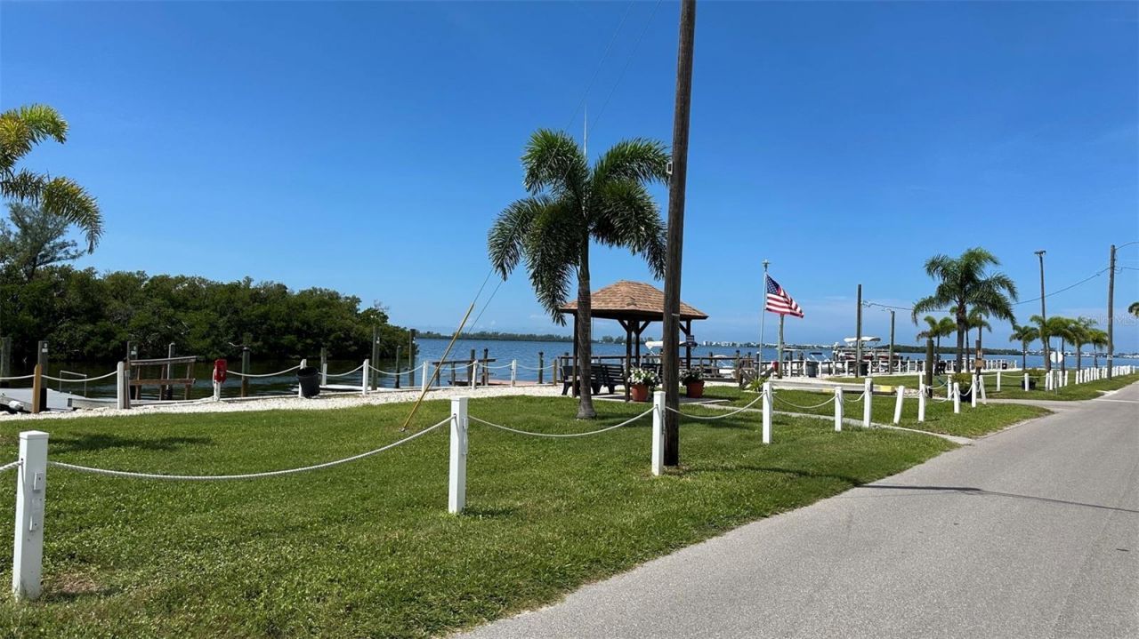 10315 Cortez Road W, Unit 67-2, Bradenton, FL 34210 Photo