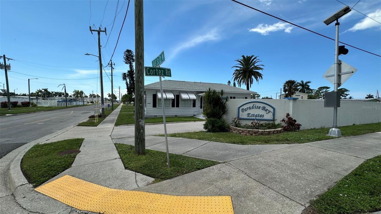 10315 Cortez Road W, Unit 67-2, Bradenton, FL 34210 Photo