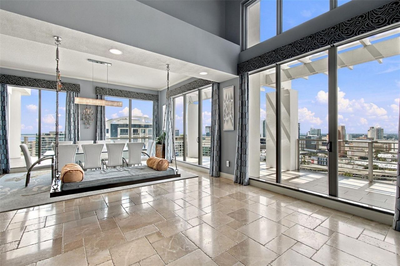 1209 E Cumberland Avenue, Unit 2901, Tampa, FL 33602 Photo
