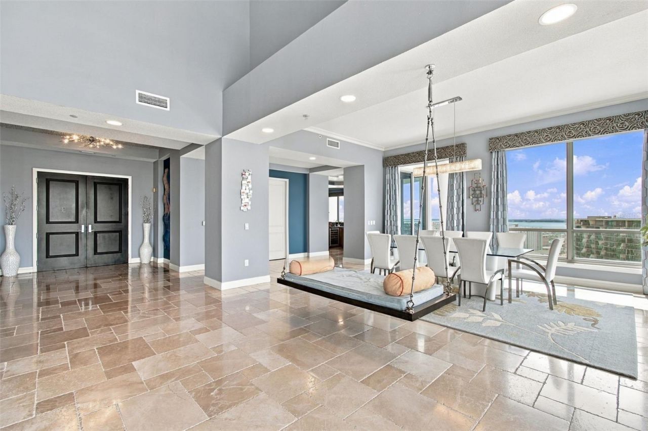 1209 E Cumberland Avenue, Unit 2901, Tampa, FL 33602 Photo