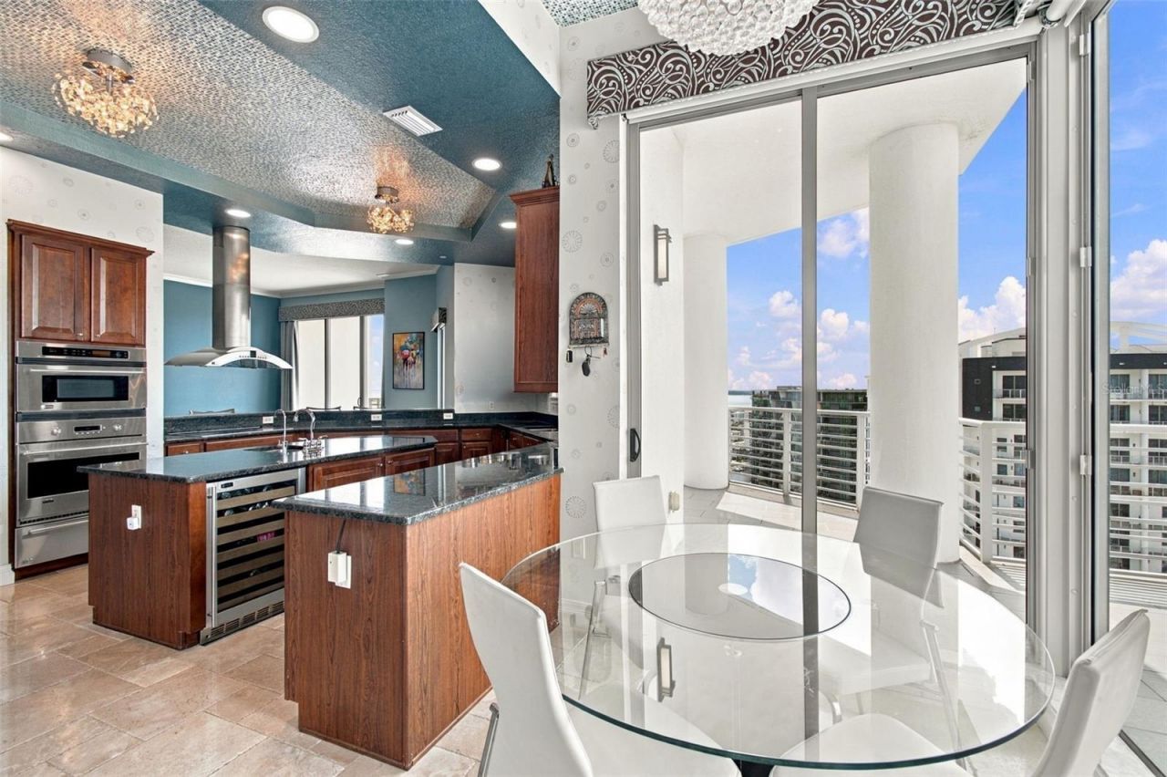 1209 E Cumberland Avenue, Unit 2901, Tampa, FL 33602 Photo