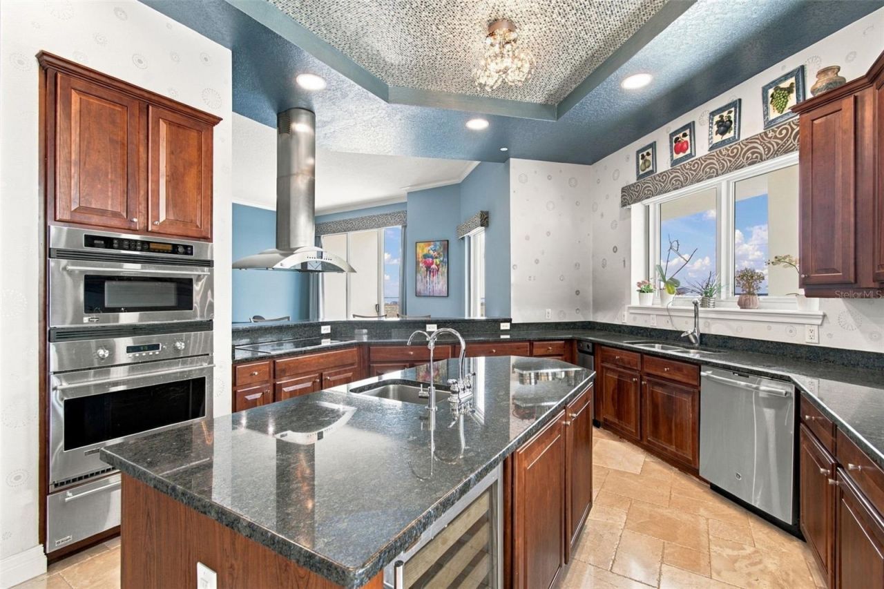 1209 E Cumberland Avenue, Unit 2901, Tampa, FL 33602 Photo