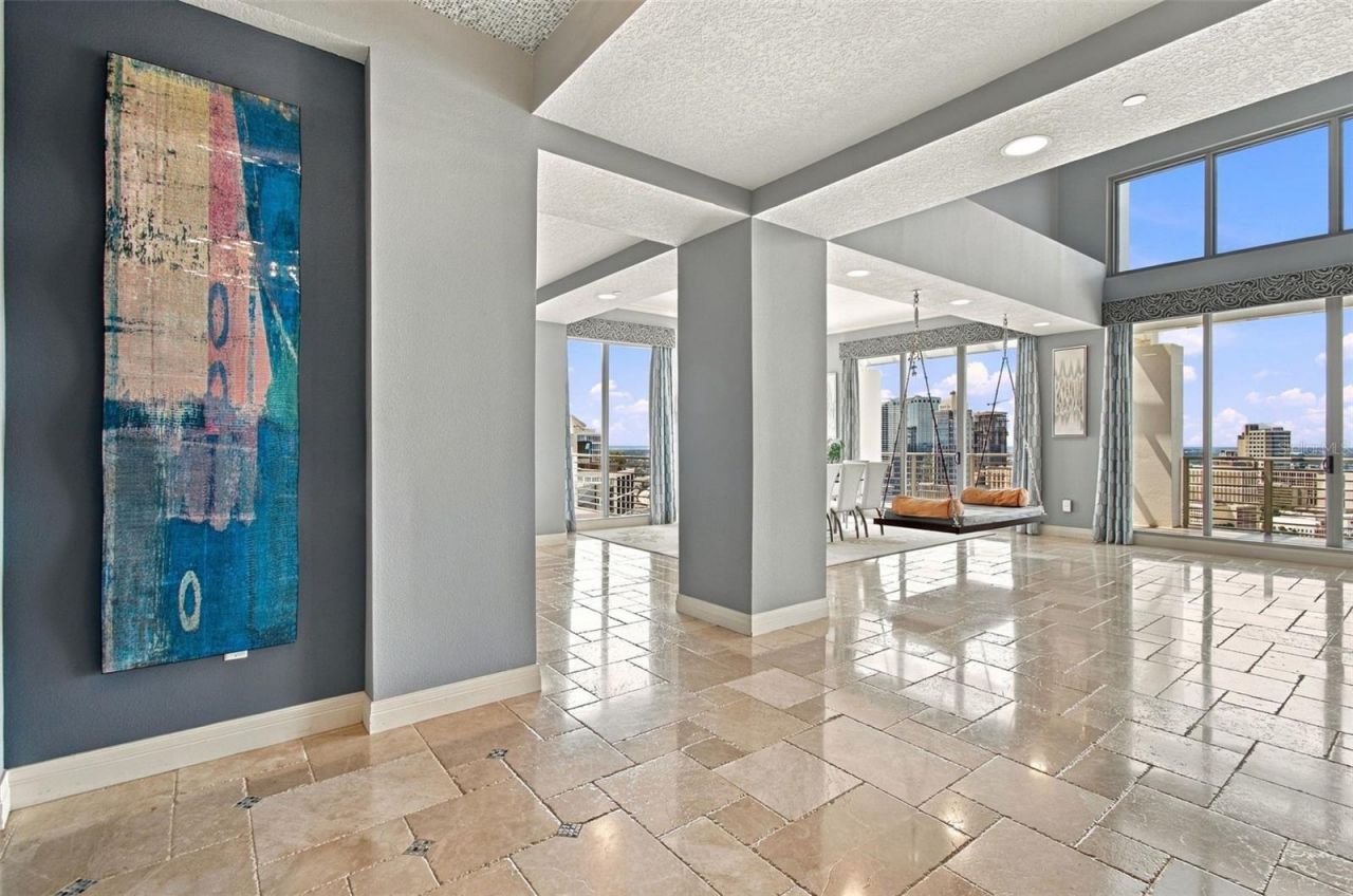 1209 E Cumberland Avenue, Unit 2901, Tampa, FL 33602 Photo